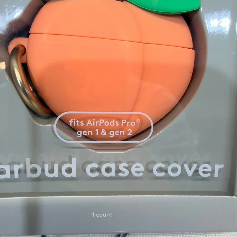 heyday Earbud Case Cover AirPods Pro Orange Peach Silicone with Carabiner